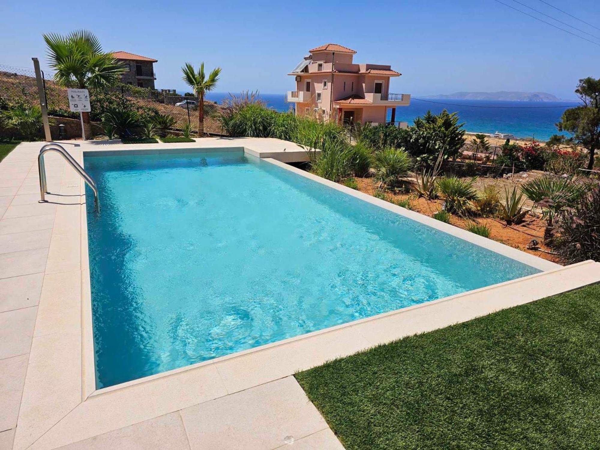 Luxury Villa U Kokkini Hani Exterior photo